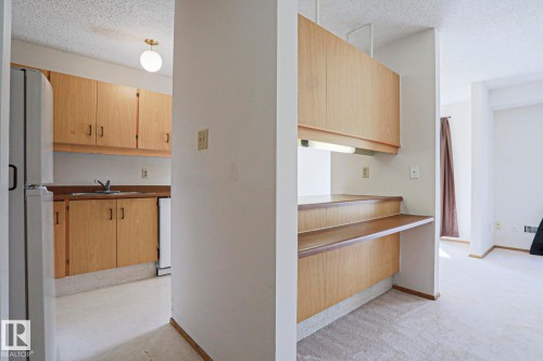 101 60 Alpine Place, St. Albert, AB - Indoor