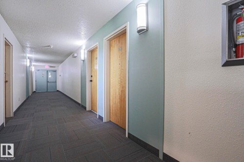 101 60 Alpine Place, St. Albert, AB - Indoor Photo Showing Other Room