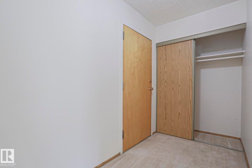 101 60 Alpine Place, St. Albert, AB - Indoor Photo Showing Other Room