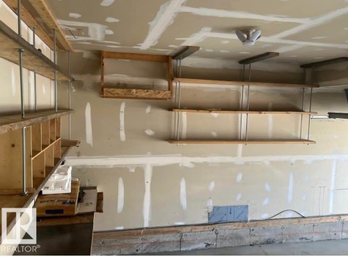 1699 Cunningham Way, Edmonton, AB - Indoor Photo Showing Other Room