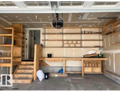 1699 Cunningham Way, Edmonton, AB - Indoor Photo Showing Garage