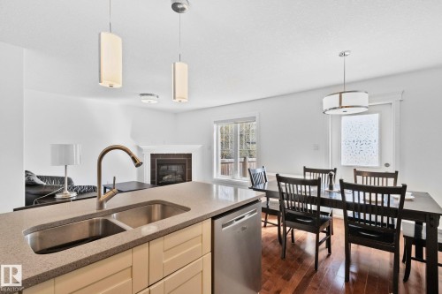 10813 66 Avenue, Edmonton, AB - Indoor