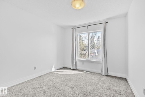 10813 66 Avenue, Edmonton, AB - Indoor Photo Showing Other Room
