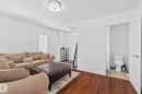 10813 66 Avenue, Edmonton, AB  - Indoor Photo Showing Living Room 