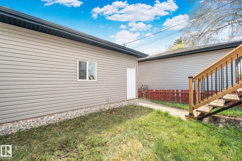 10813 66 Avenue, Edmonton, AB - Outdoor