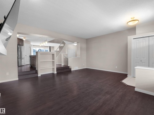 7766 Eifert Crescent, Edmonton, AB - Indoor