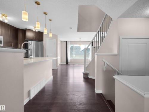 7766 Eifert Crescent, Edmonton, AB - Indoor Photo Showing Other Room