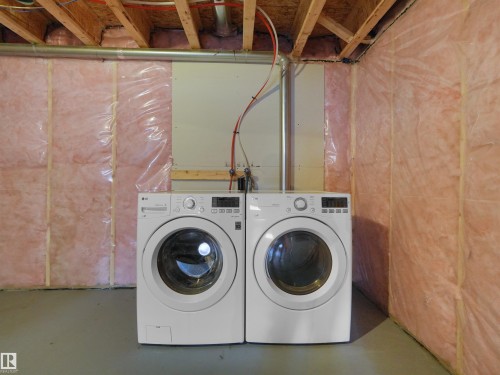 7766 Eifert Crescent, Edmonton, AB - Indoor Photo Showing Laundry Room
