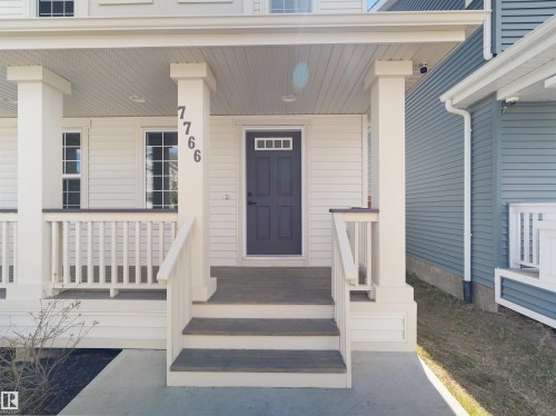 7766 Eifert Crescent, Edmonton, AB - Outdoor