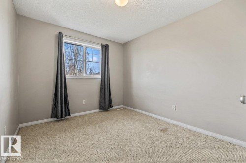 12148 16 Avenue, Edmonton, AB 