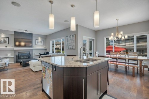 6824 19A Avenue, Edmonton, AB 