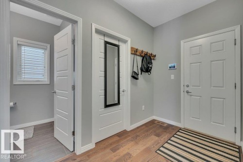 6824 19A Avenue, Edmonton, AB 