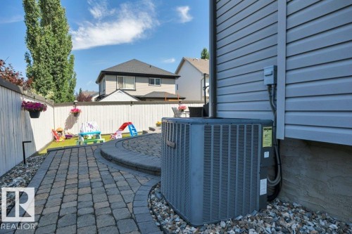6824 19A Avenue, Edmonton, AB 