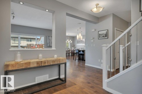 6824 19A Avenue, Edmonton, AB 