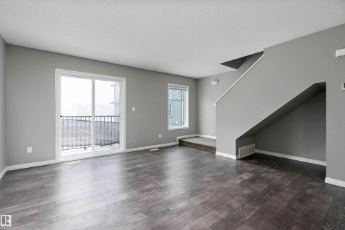 90 3305 Orchards Link Link, Edmonton, AB - Indoor