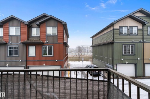 90 3305 Orchards Link Link, Edmonton, AB - Outdoor With Exterior