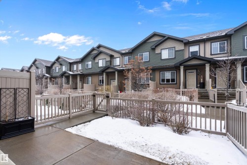 90 3305 Orchards Link Link, Edmonton, AB - Outdoor