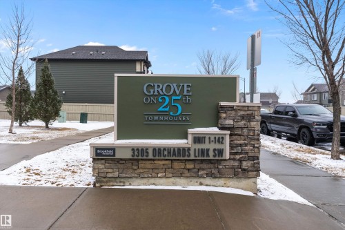 90 3305 Orchards Link Link, Edmonton, AB - Outdoor