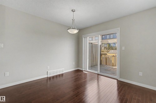 2534 Coughlan Road, Edmonton, AB - Indoor Photo Showing Other Room