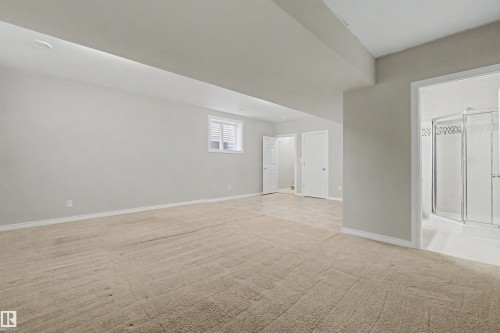 2534 Coughlan Road, Edmonton, AB - Indoor Photo Showing Other Room