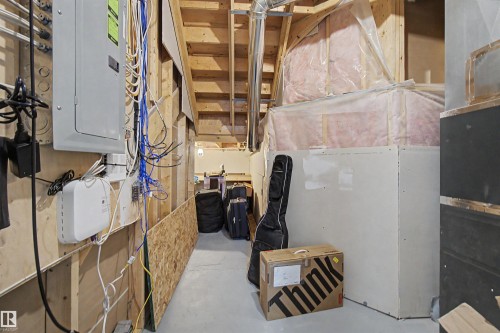 2534 Coughlan Road, Edmonton, AB - Indoor Photo Showing Basement