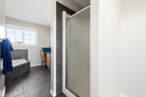130 Foxhaven Way, Sherwood Park, AB - Indoor