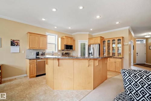 2332 Rutherford Way, Edmonton, AB - Indoor Photo Showing Kitchen