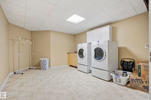 2332 Rutherford Way, Edmonton, AB - Indoor Photo Showing Laundry Room