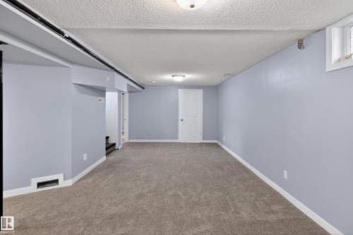 5409 49 Ave, Camrose, AB - Indoor Photo Showing Other Room