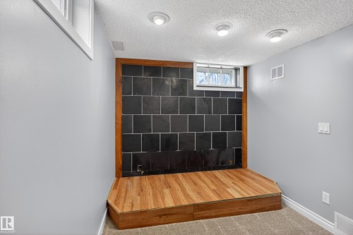 5409 49 Ave, Camrose, AB - Indoor Photo Showing Other Room