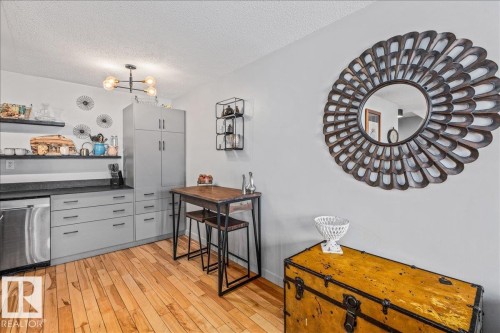 14222 91 Avenue, Edmonton, AB - Indoor