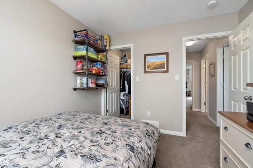 8324 23 Avenue, Edmonton, AB - Indoor Photo Showing Bedroom