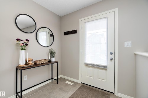 8324 23 Avenue, Edmonton, AB - Indoor Photo Showing Other Room