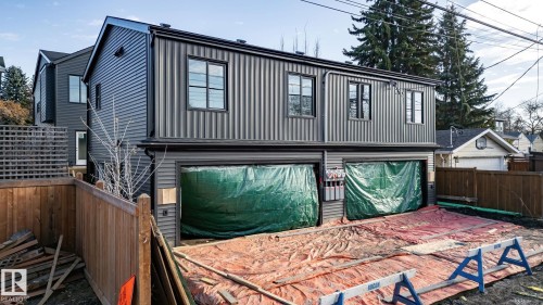 9224 94 Street, Edmonton, AB - Outdoor