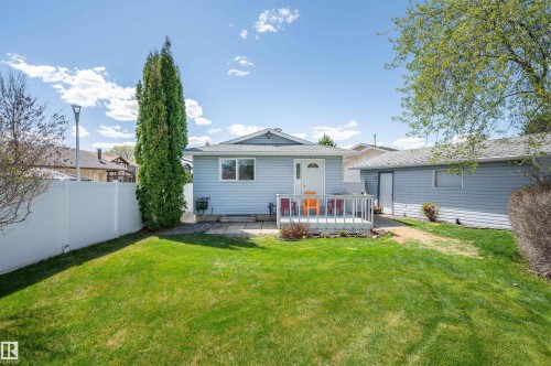 14261 30 Street, Edmonton, AB - Outdoor