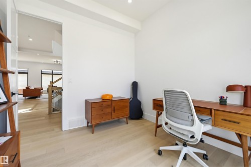 8723 138 Street, Edmonton, AB - Indoor Photo Showing Office