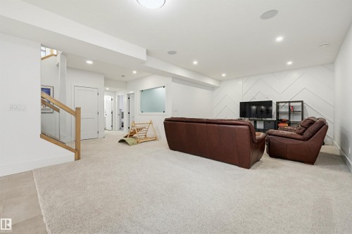 8723 138 Street, Edmonton, AB - Indoor