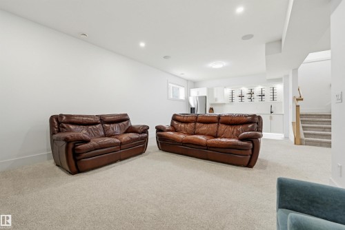 8723 138 Street, Edmonton, AB - Indoor