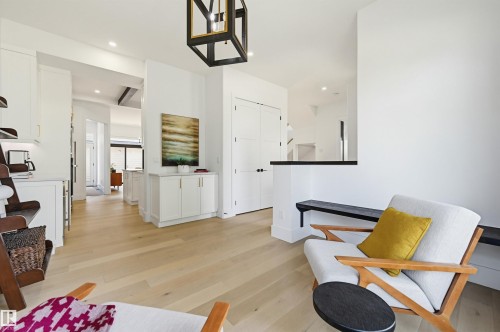 8723 138 Street, Edmonton, AB - Indoor
