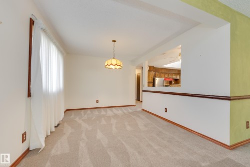 12307 54 Street, Edmonton, AB - Indoor Photo Showing Other Room