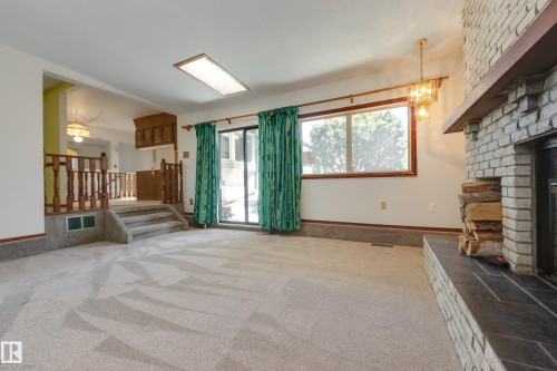 12307 54 Street, Edmonton, AB - Indoor With Fireplace