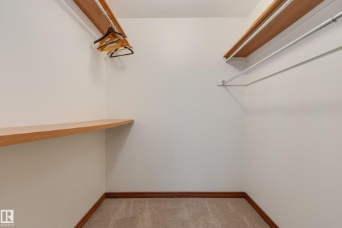 12307 54 Street, Edmonton, AB - Indoor With Storage