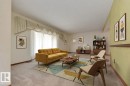 12307 54 Street, Edmonton, AB  - Indoor Photo Showing Living Room 