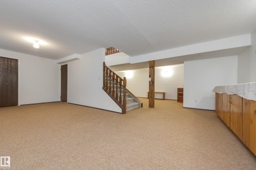 12307 54 Street, Edmonton, AB - Indoor Photo Showing Other Room