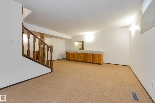 12307 54 Street, Edmonton, AB - Indoor Photo Showing Other Room