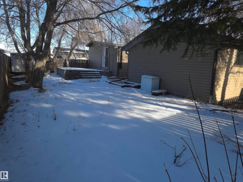 4506 48 Avenue, Thorsby, AB - Outdoor
