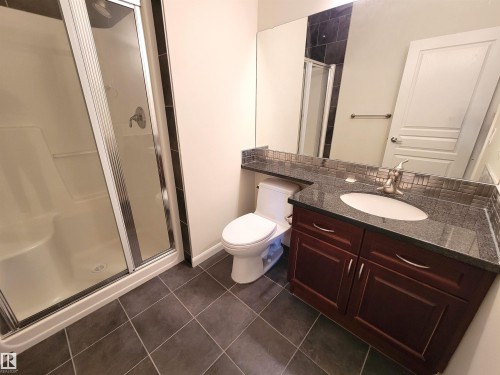 442 160 Magrath Road, Edmonton, AB - Indoor Photo Showing Gym Room