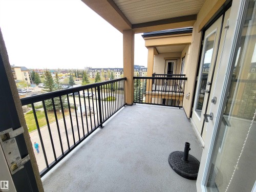 442 160 Magrath Road, Edmonton, AB - Indoor Photo Showing Other Room