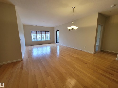 442 160 Magrath Road, Edmonton, AB - Indoor Photo Showing Other Room