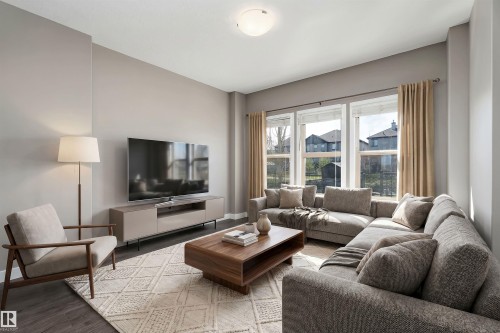 5 Gilmore Way, Spruce Grove, AB - Indoor Photo Showing Living Room